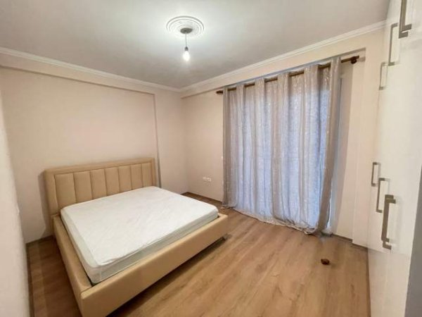 Tirane, jepet me qera apartament 2+1 Kati 2, 96 m² 370 Euro (Unaza E Re Astir)