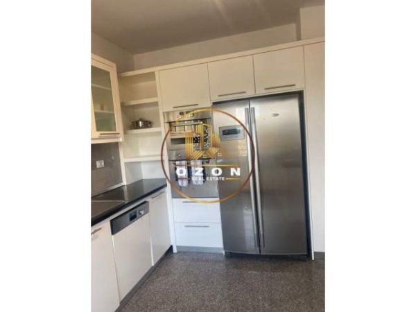 Tirane, jepet me qera apartament 3+1+A+BLK Kati 3, 180 m² 1.400 Euro (SAUK)