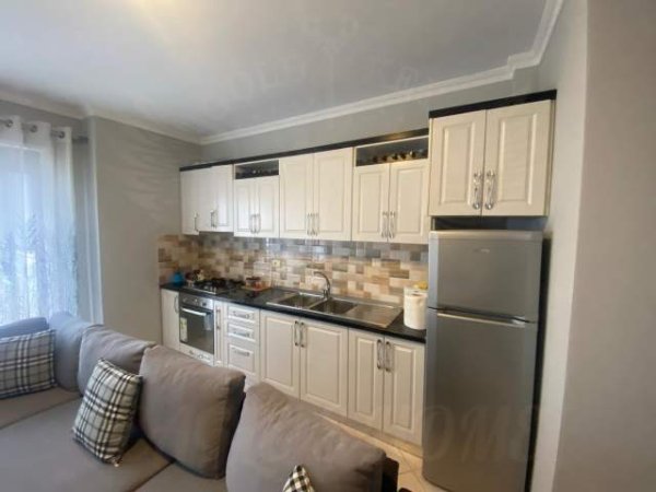 Durres, jap me qera apartament 1+1+BLK Kati 3, 75 m² 350 Euro (UJESJELLSI)