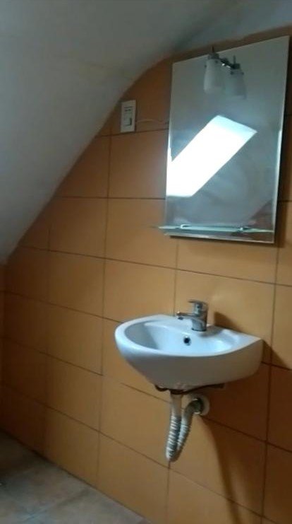 Tirane, jepet me qera apartament 1+1+A Kati 5, 80 m² 30.000 Euro (Rruga e Dibres)