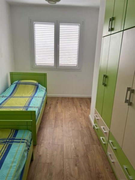 Tirane, jepet me qera apartament 2+1+BLK Kati 2, 105 m² 1.000 Euro (Rruga e Elbasanit)