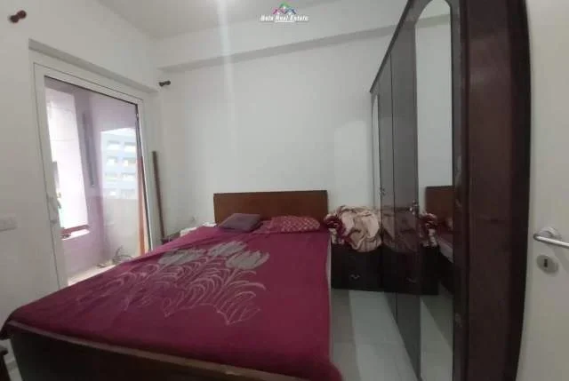 Tirane, jepet me qera apartament 2+1 Kati 4, 80 m² 400 Euro (ali)