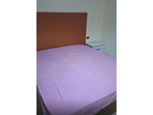 Tirane, jepet me qera apartament 1+1 Kati 1, 70 m² 350 € 