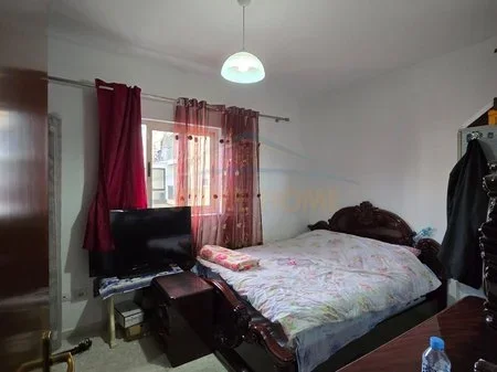 Tirane, shitet apartament 2+1+Ballkon Kati 2, 85 m² 156.500 € (Fusha e Aviacionit)