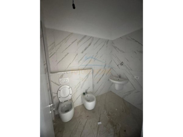 0683487469 Tirane, jepet me qera apartament 2+1 Kati 0, 70 m² 650 € (KODRA E DIELLIT 2)