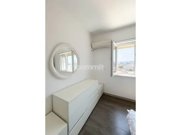 Tirane, jepet me qera apartament 1+1 Kati 7, 650 € 
