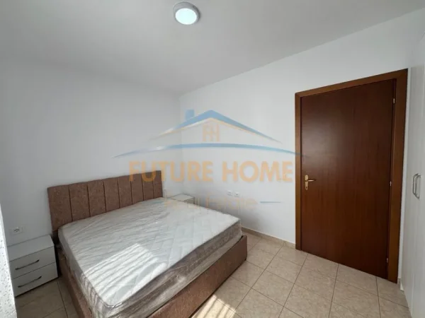 0683487469 Tirane, jepet me qera apartament 2+1 Kati 4, 83 m² 800 € (Fusha e Aviacionit)