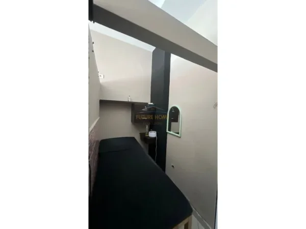 0683487469 Tirane, jepet me qera ambjent biznesi Kati 0, 16 m² 350 € (DON BOSKO)