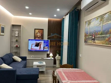 Tirane, jepet me qera apartament 1+1 Kati 3, 65 m² 640 € 