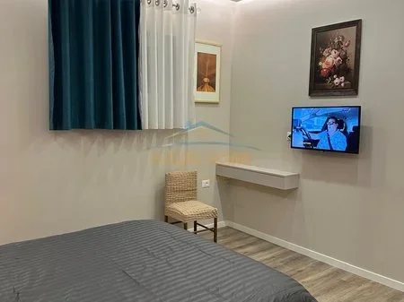 Tirane, jepet me qera apartament 1+1 Kati 3, 65 m² 640 € 