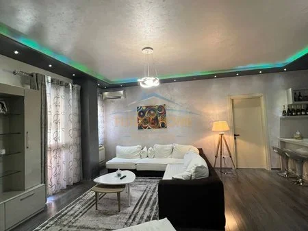 Tirane, shitet apartament 2+1 Kati 1, 119 m² 300.000 € (Bulevardi Gjergj Fishta)