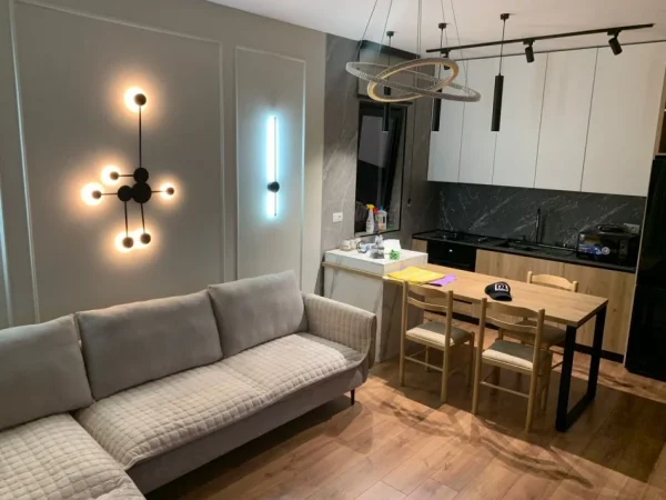 Tirane, jepet me qera apartament 1+1 , 60 m² 500 € (PRANE HIPOTEKES)