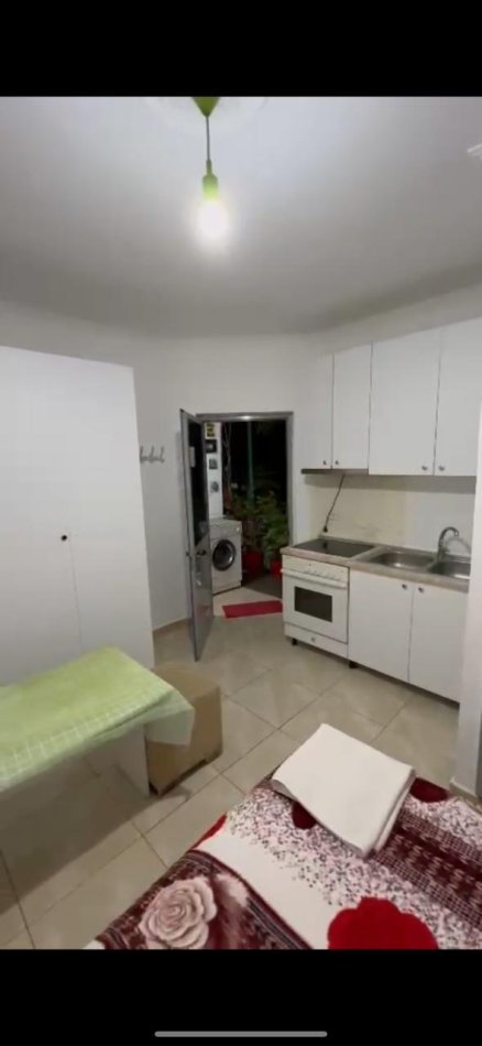Tirane, jepet me qera garsonier 1+1 Kati 2, 50 m² 200 € 