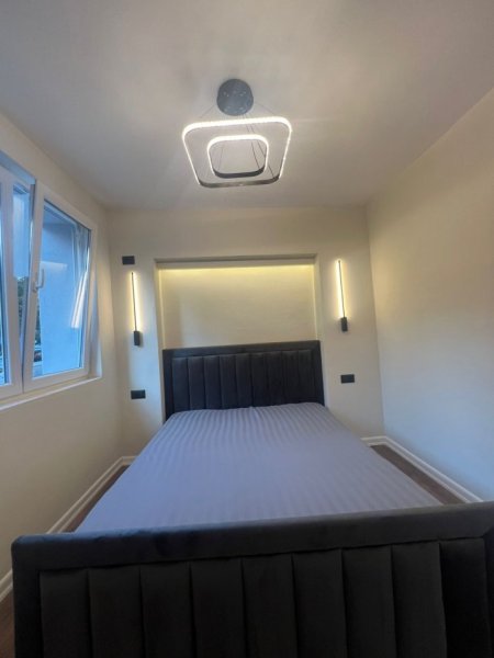 Tirane, shes apartament 1+1 Kati 1, 40 m² 105.000 € (21 dhjetori)