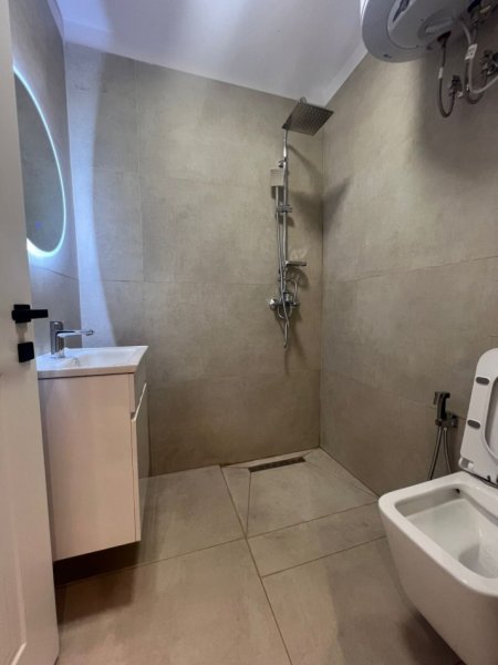 Tirane, shes apartament 1+1 Kati 1, 40 m² 105.000 € (21 dhjetori)