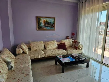 Tirane, shitet apartament 3+1+2 Ballkon Kati 5, 128 m² 248.625 € (Don Bosko)