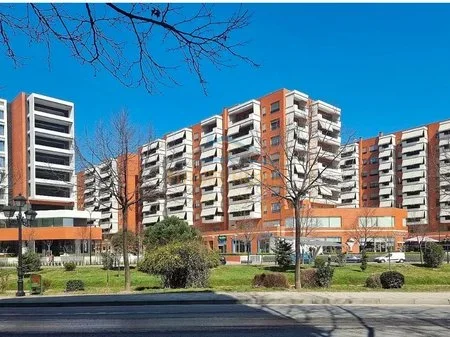 Tirane, shitet apartament 3+1 Kati 4, 176 m² 660.000 € (Kompleksi Delijorgji)