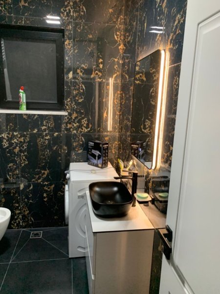 Tirane, jepet me qera shtepi 1+1 Kati 1, 70 m² 500 € (Hipoteka ,Rruga Panorama)