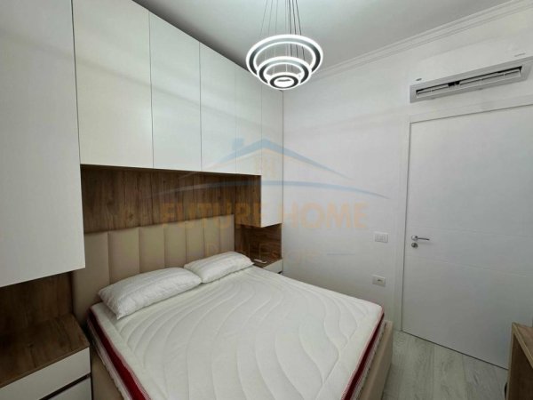 Tirane, jepet me qera apartament 2+1 Kati 9, 105 m² 600 € (Unaza e Re)
