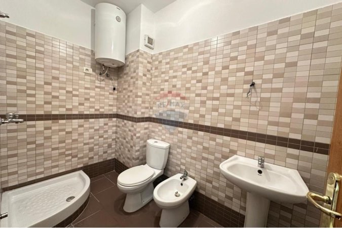 Tirane, shitet apartament 2+1 Kati 1, 116 m² 219.000 € (Rrugea e Dibres, ID: 530391016-216)