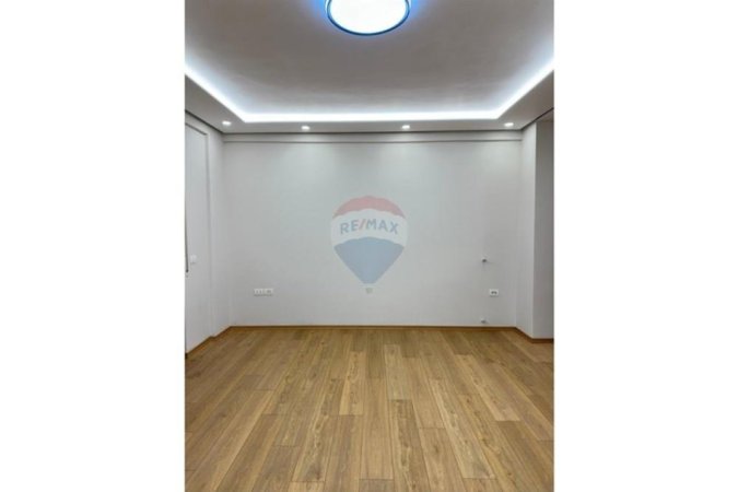 Tirane, shitet apartament 2+1 Kati 1, 116 m² 219.000 € (Rrugea e Dibres, ID: 530391016-216)