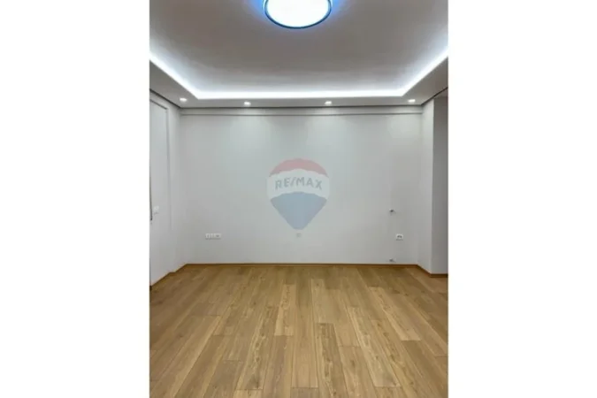 Tirane, shitet apartament 2+1 Kati 1, 116 m² 219.000 € (Rrugea e Dibres, ID: 530391016-216)