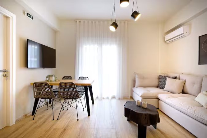 Tirane, jepet me qera apartament 1+1+Ballkon Kati 2, 70 m² 750 € (bulevardi zogu i pare)