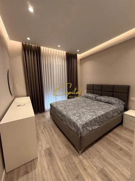Tirane, jepet me qera apartament 1+1+Ballkon Kati 2, 70 m² 600 € (ASTIR)