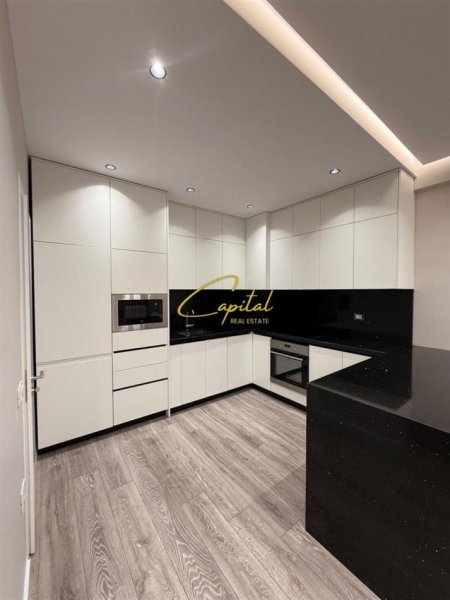 Tirane, jepet me qera apartament 1+1+Ballkon Kati 2, 70 m² 600 € (ASTIR)