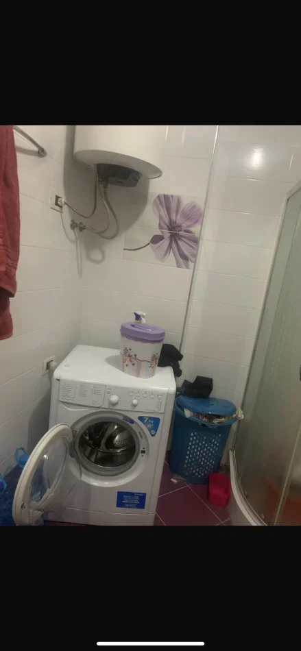 Tirane, jepet me qera apartament 1+1 Kati 5, 74 m² 400 € (Rruga Teodor Keko)