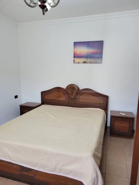 Tirane, jepet me qera shtepi 1+1 Kati 1, 85 m² 350 € (Selite , Rruga Ilia Dilo Sheperi)