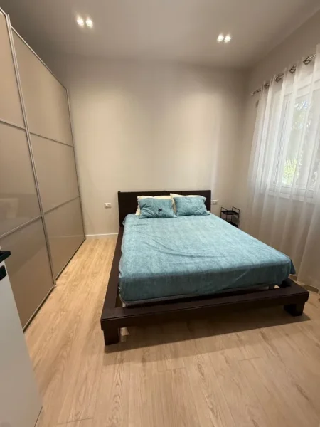 Tirane, shitet apartament 3+1+Aneks+Ballkon Kati 2, 118 m² 290.000 € (Rruga Peti)