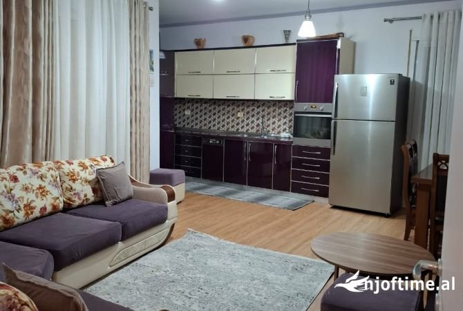 Te Fresku, jap 2+1+2+Ballkon, Kati 2, 101 m² 420 € (Njesia Bashkiake nr 12, Fresk)