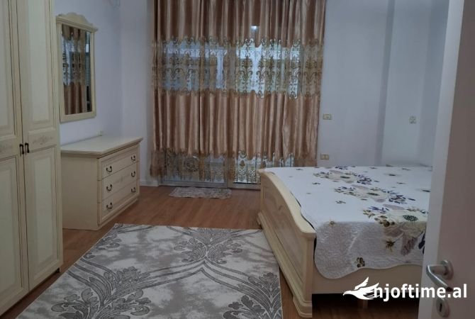 Te Fresku, jap 2+1+2+Ballkon, Kati 2, 101 m² 420 € (Njesia Bashkiake nr 12, Fresk)