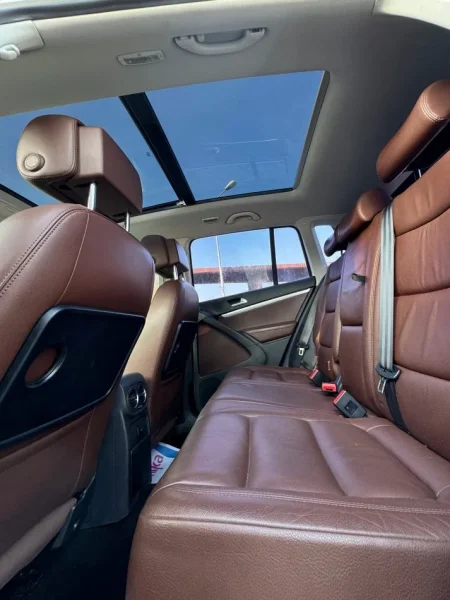 Tirane, jap me qera SUV | Fuoristrad | xhip Volkswagen Tiguan Nafte, e bardhë automatik Klima 150.000 km 45 €