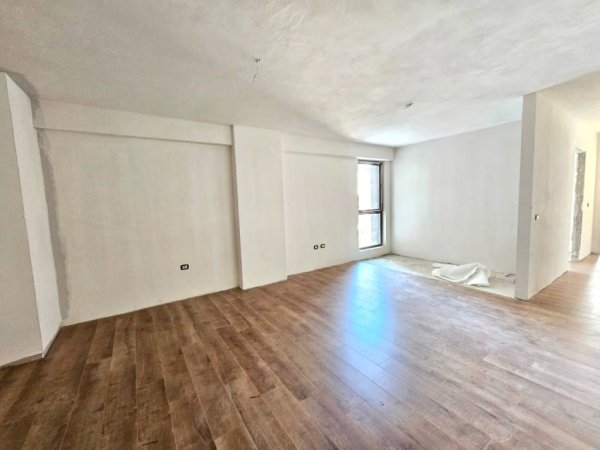 Shitet: 2+1 : 📍 Fusha aviacionit - 132,000€ "KOMPLEKSI TURDIU" (91.6 m2)