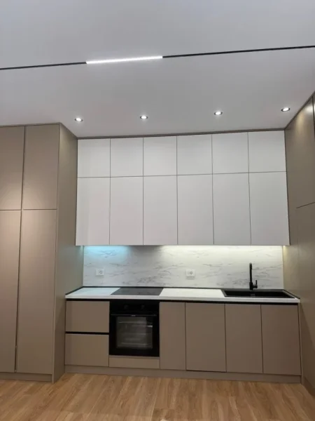 Shqiperi, jepet me qera apartament 1+1 Kati 4, 72 m² 1.000 € (Kompleksi Delijorgji)