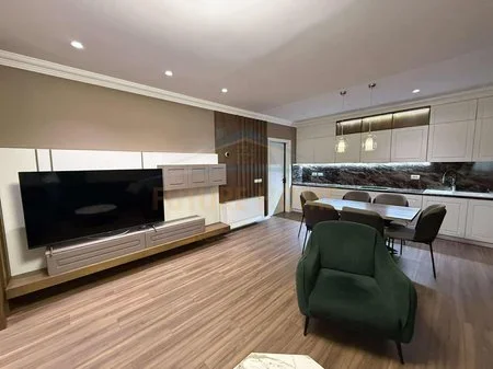 Tirane, jepet me qera apartament 3+1 Kati 2, 146 m² 1.100 € 