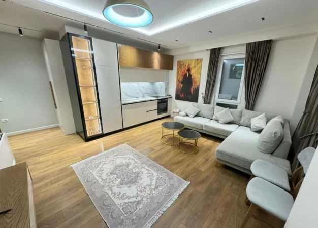 Tirane, jepet me qera apartament 2+1 Kati 2, 1.200 € 