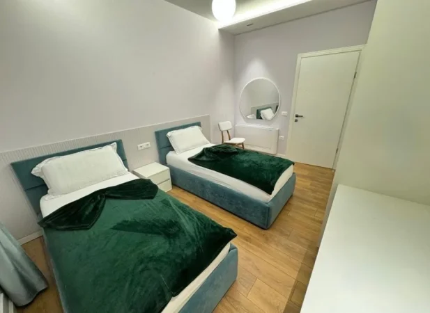 Tirane, jepet me qera apartament 2+1 Kati 2, 1.200 € 