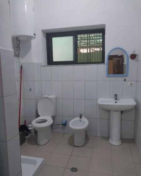 Tirane, shitet garsonier Kati 1, 42 m² 75.000 € (RRUGA E DIBRES)