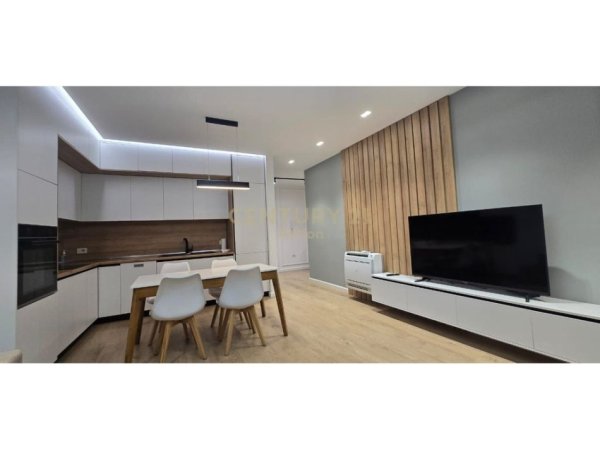 Tirane, jepet me qera apartament 1+1 Kati 2, 65 m² 550 € 