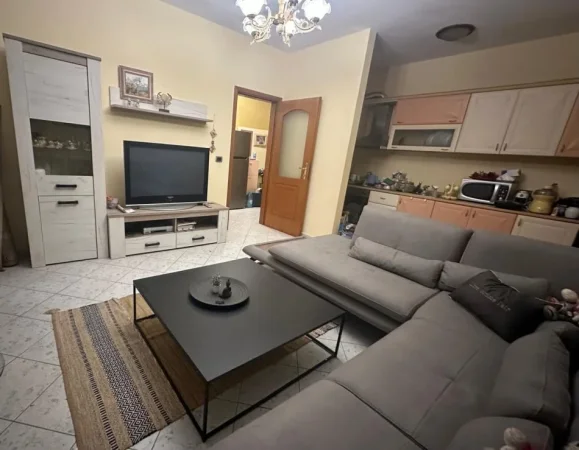 Durres, shes apartament 1+1+Ballkon Kati 5, 79 m² 103.000 € (DURRES)