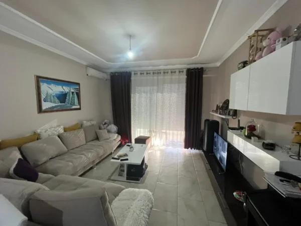 Tirane, shitet apartament 1+1+Ballkon Kati 6, 81 m² 114.000 € (Misto Mame)