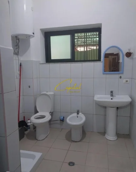 Tirane, shitet apartament 1+1 Kati 1, 43 m² 75.000 € (RRUGA E DIBRES)