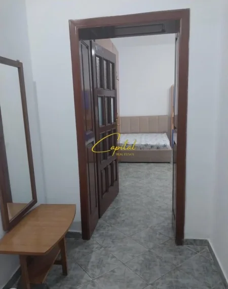 Tirane, shitet apartament 1+1 Kati 1, 43 m² 75.000 € (RRUGA E DIBRES)