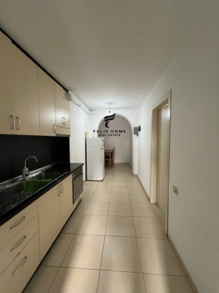 Tirane, jepet me qera apartament 1+1 Kati 5, 70 m² 420 € (RRUGA PANDI DARDHA)