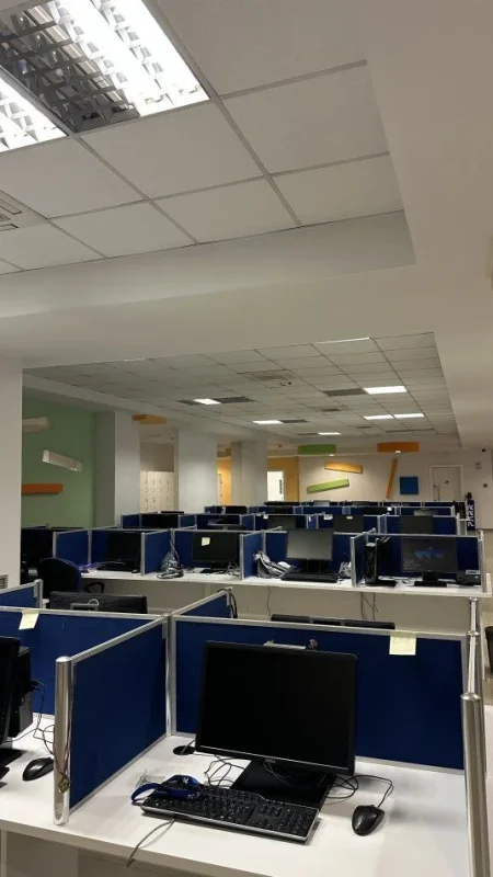 Tirane, jepet me qera ambjent biznesi Kati -1, 1.400 m² 14.000 € (BULEVARDIO GJERGJ FISHTA)