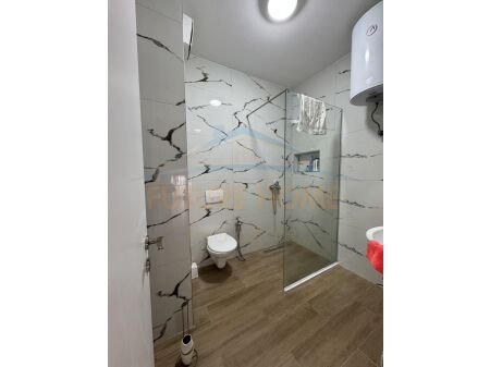 Tirane, shitet apartament 2+1 Kati 1, 118 m² 205.000 € (OASIS RESIDENCE,UNAZA RE,FUSHA AVIACIONIT)