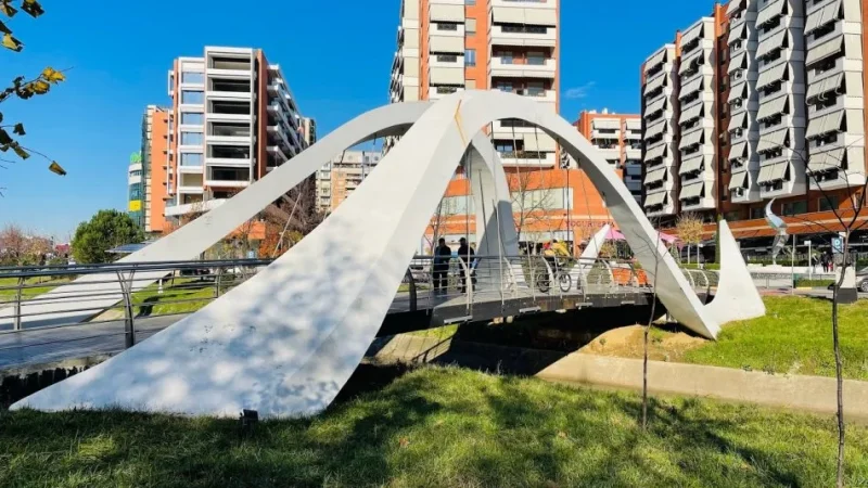 Tirane, shitet apartament 2+1 , 136 m² 340.000 € (kompleksi delijorgji)